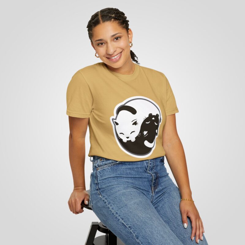 Cats Love – Women’s Dyed T-Shirt